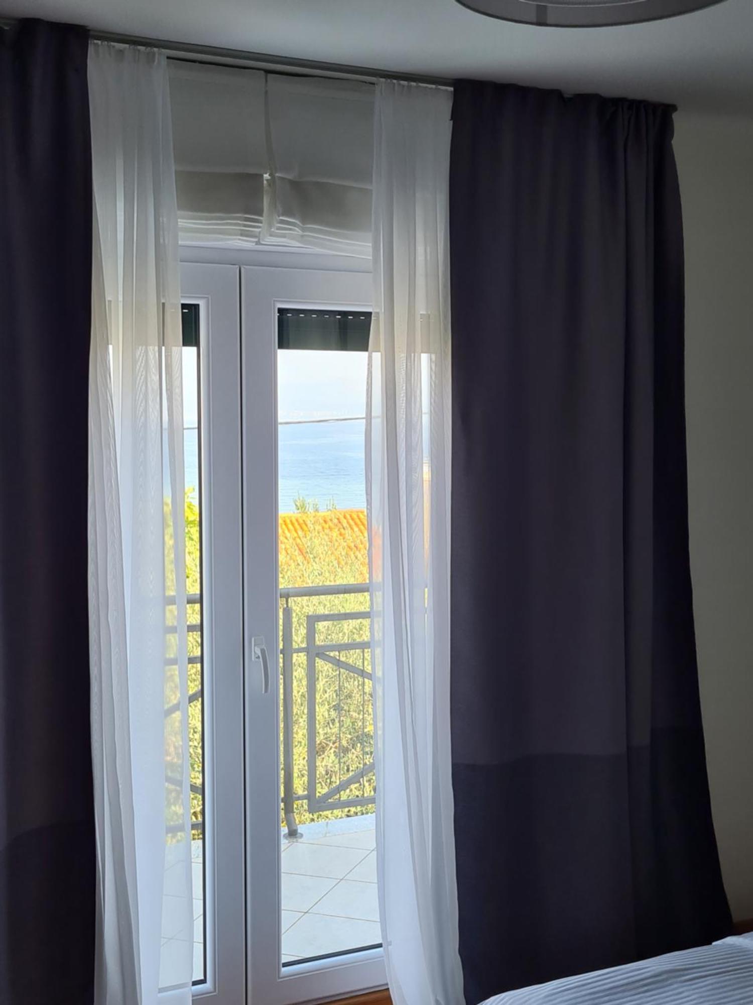 Apartments Biba Malinska Luaran gambar