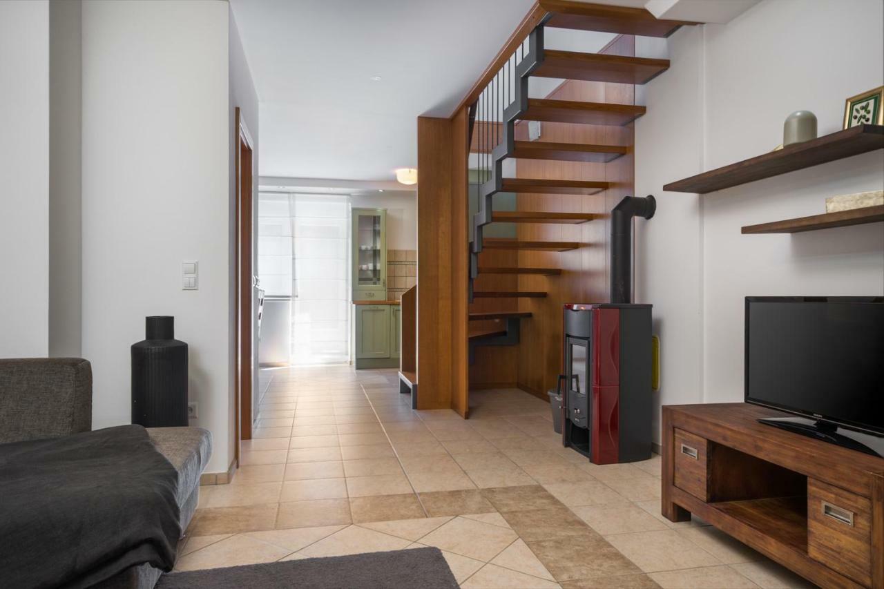 Apartments Biba Malinska Luaran gambar